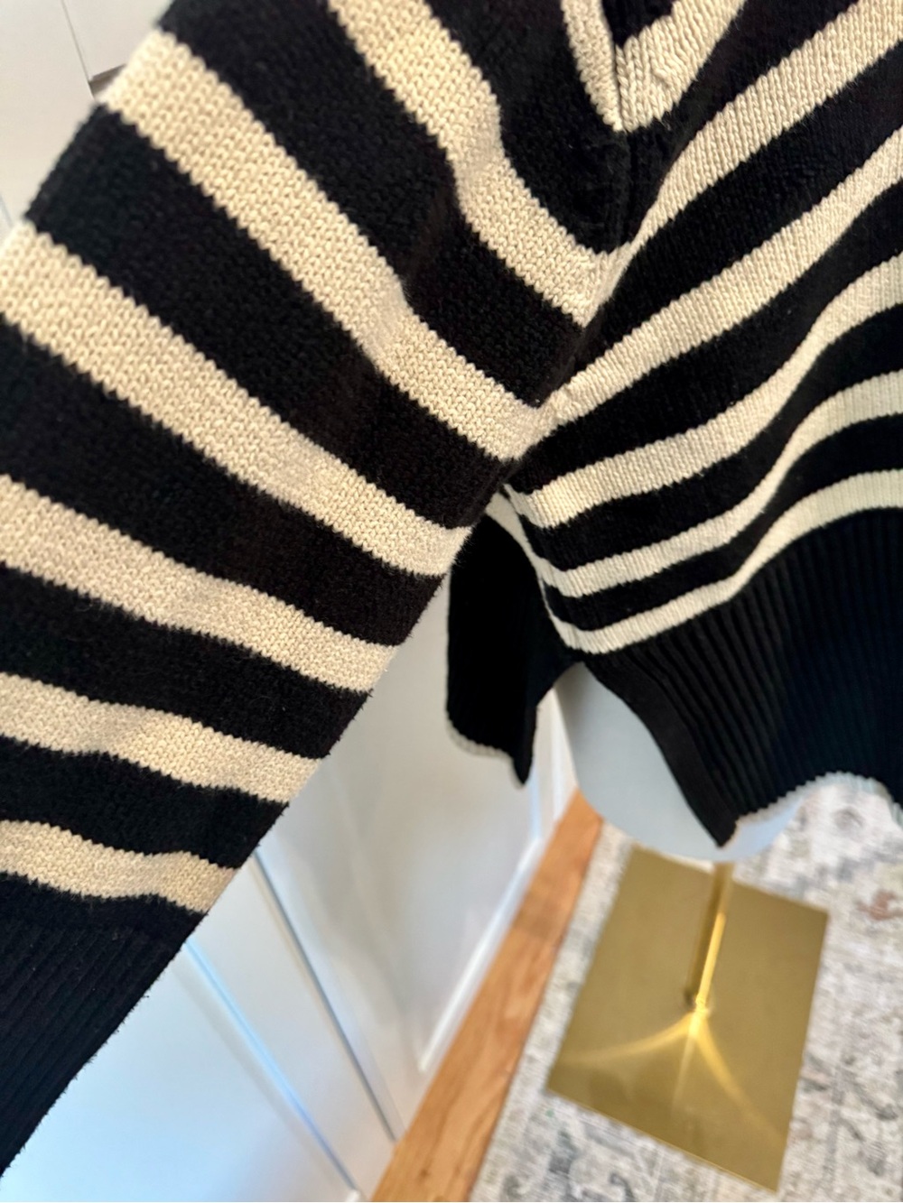 TOTEME Signature Striped Wool Blend Turtleneck Sweater Black Beige M Retail $570 - Picture 10 of 13
